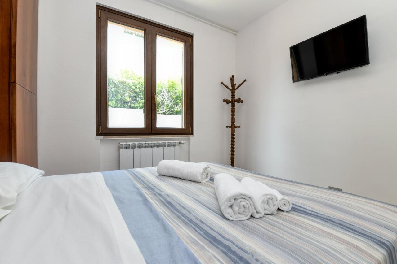 My Desenzano Holiday Apartment Desenzano del Garda Kültér fotó